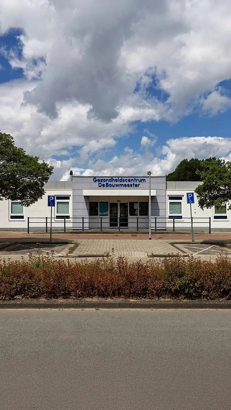 Tandmere Almere-Buiten, Gezondheidscentrum De Bouwmeester